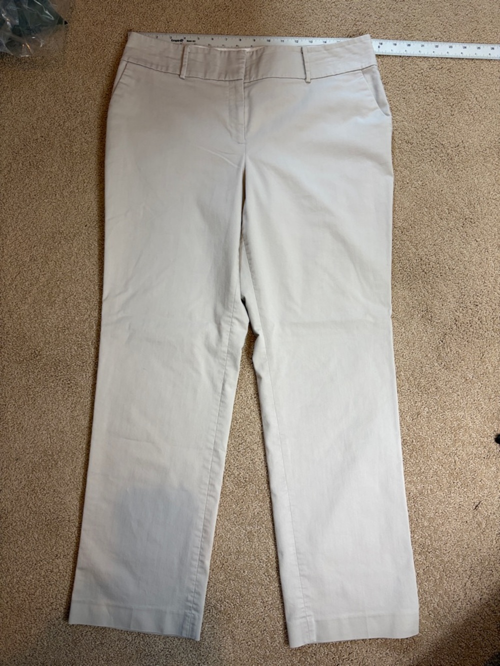 Sz 12 Ann Taylor Women’s Classic Straight Leg Dress Pants Light Beige Cream EUC